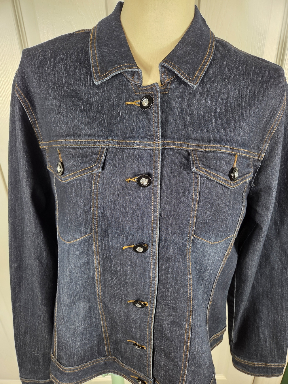 Dark Wash Embellished Denim Jacket Women’s Medium Boho Western - Picture 5 of 11